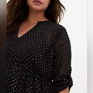 Torrid Lexie Babydoll Chiffon Metallic Clip Dot Tunic Blouse